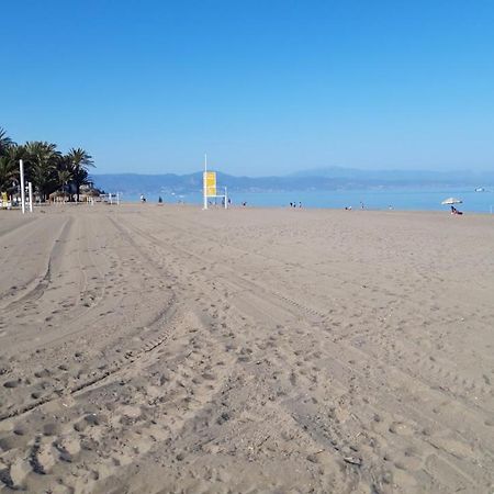 Los Nidos Sea Pretty&Beach- La Carihuela Торремолінос Екстер'єр фото