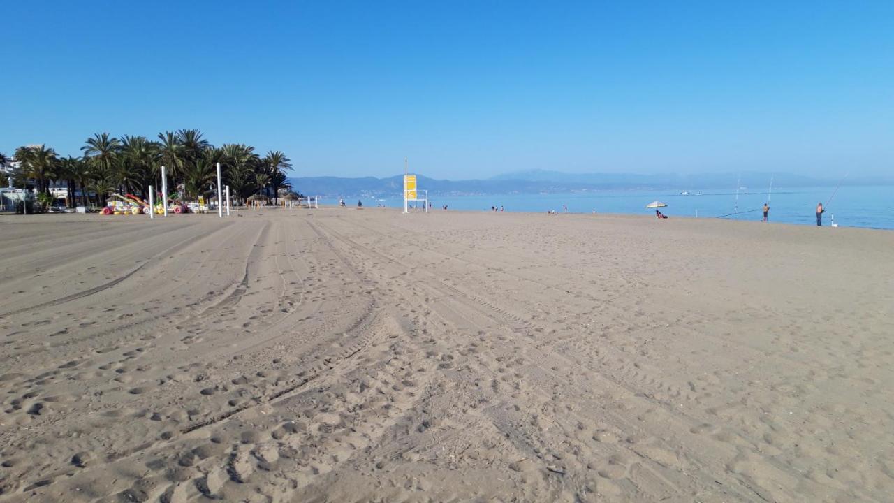 Los Nidos Sea Pretty&Beach- La Carihuela Торремолінос Екстер'єр фото